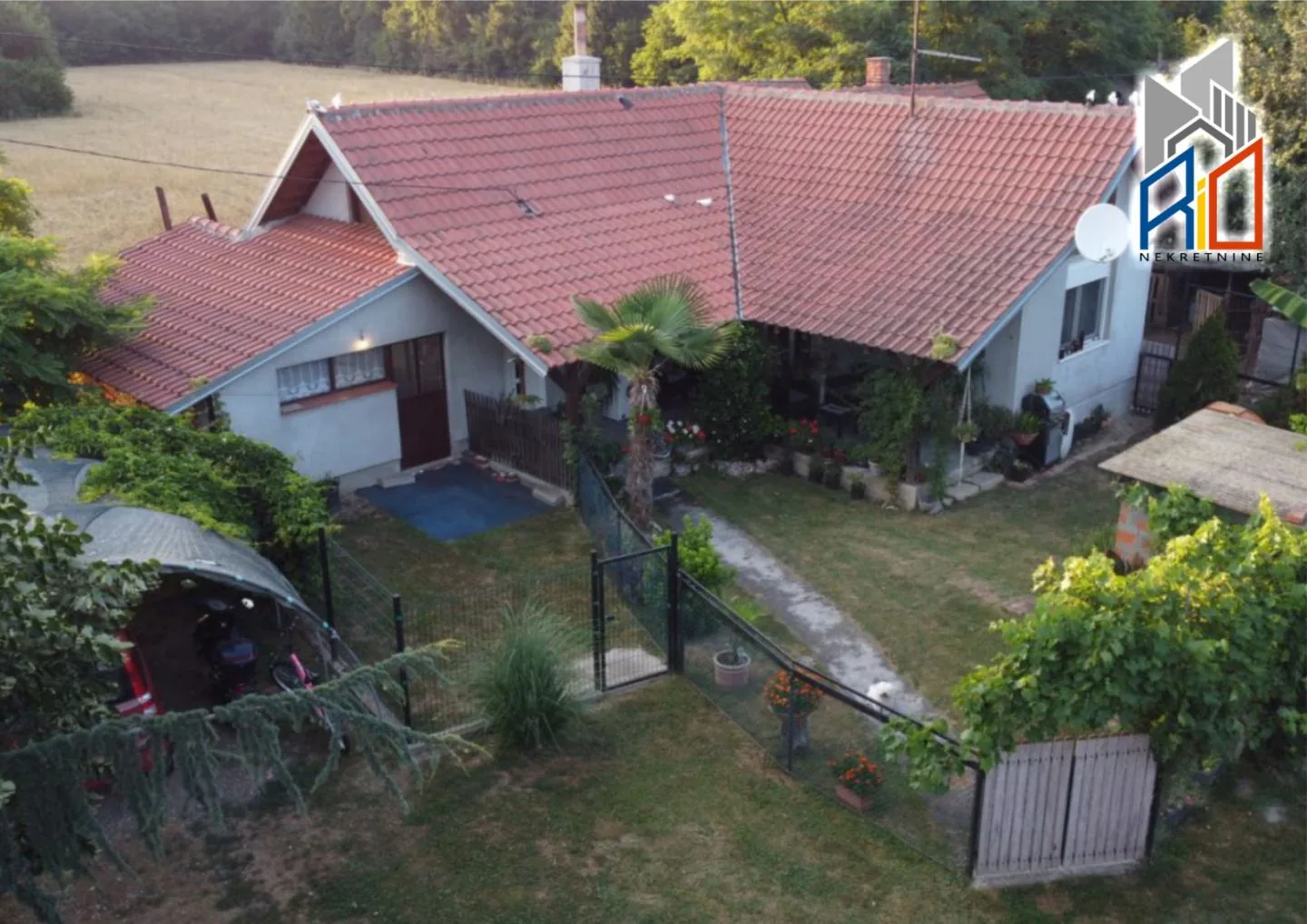 Useljiva kuća u Crvenoj Jabuci Ub slika 3