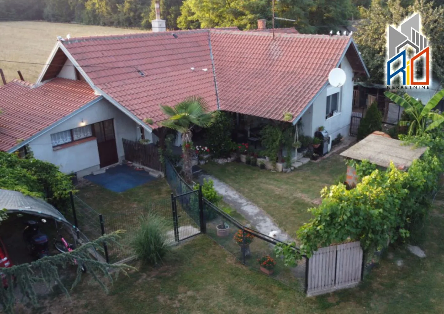 Useljiva kuća u Crvenoj Jabuci Ub slika 5