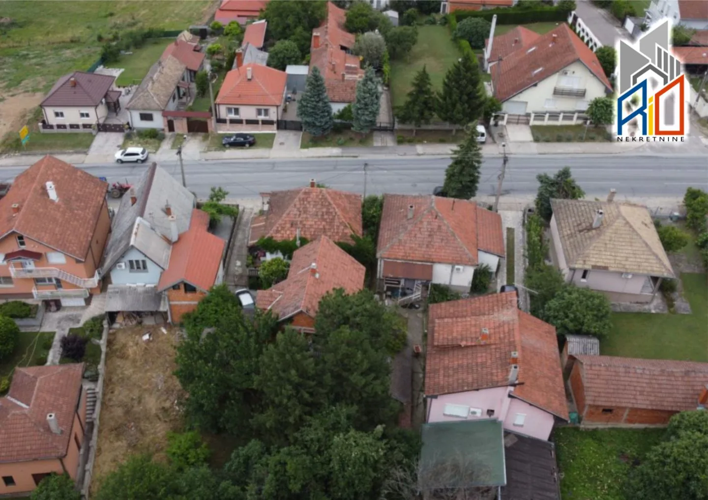 Useljive dve kuće u Ubu slika 11
