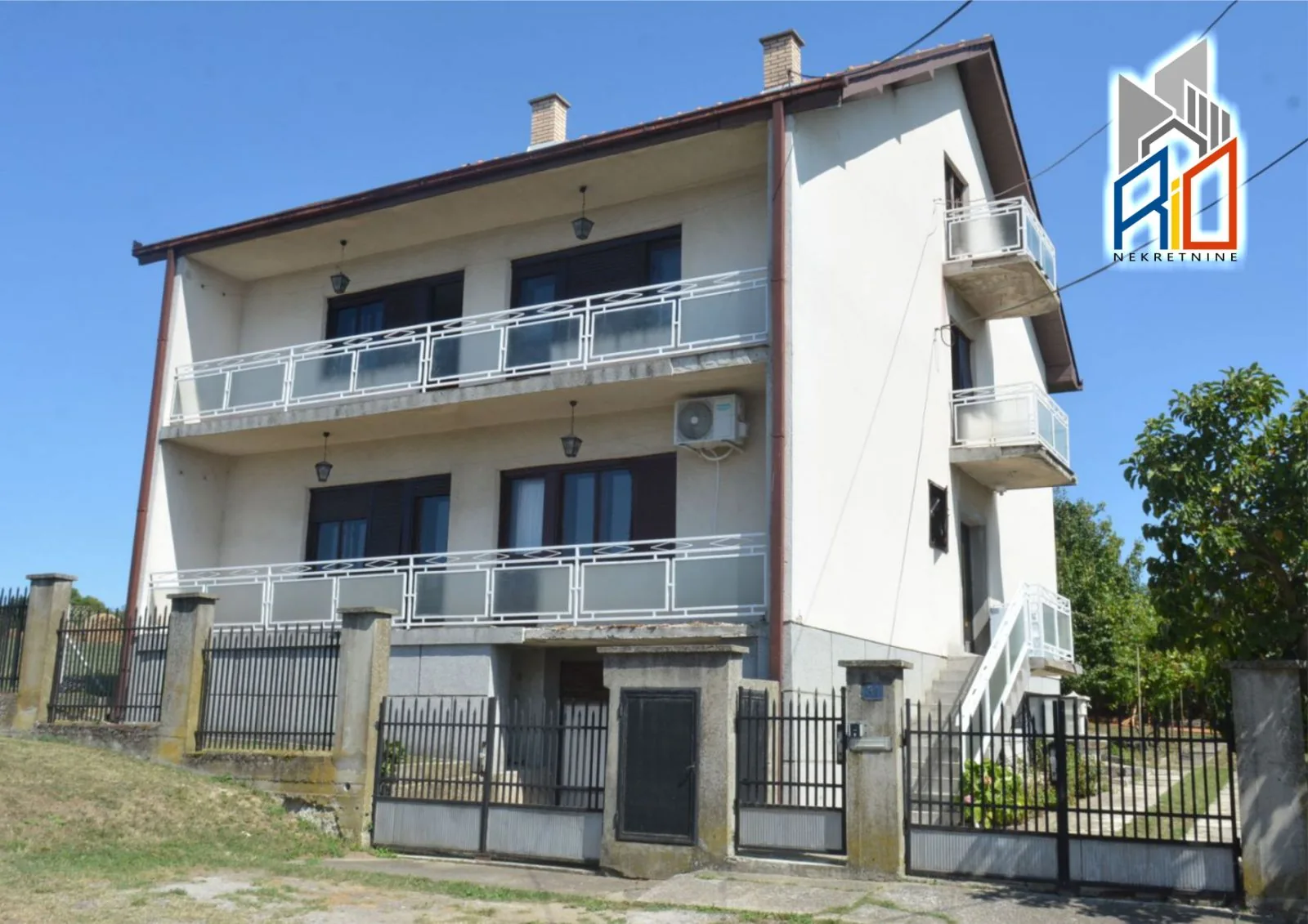 Kuća 200m2 u Ubu slika 2